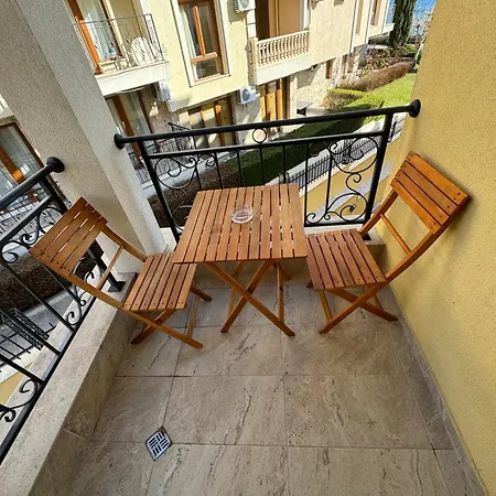Horizon 12 'a' Apartament