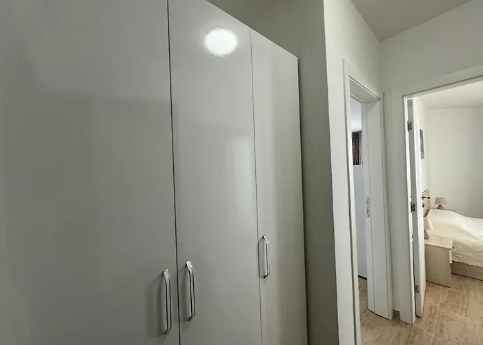 Horizon 12 'a' Апартамент