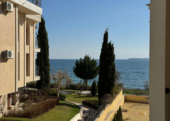 Horizon 12 'a' Свети Влас