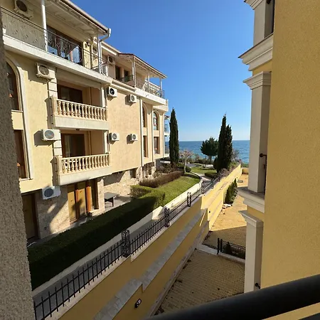 Horizon 12 'a' * سفيتي فلاس